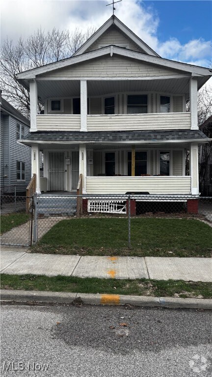 Building Photo - 1092 E 143rd St