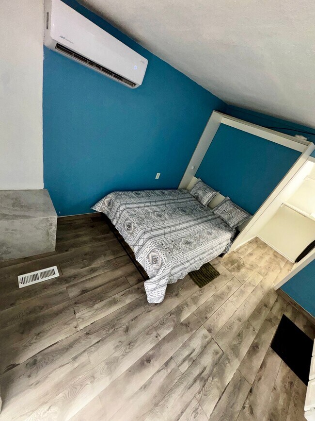 Foto del edificio - 3309 S G Ln