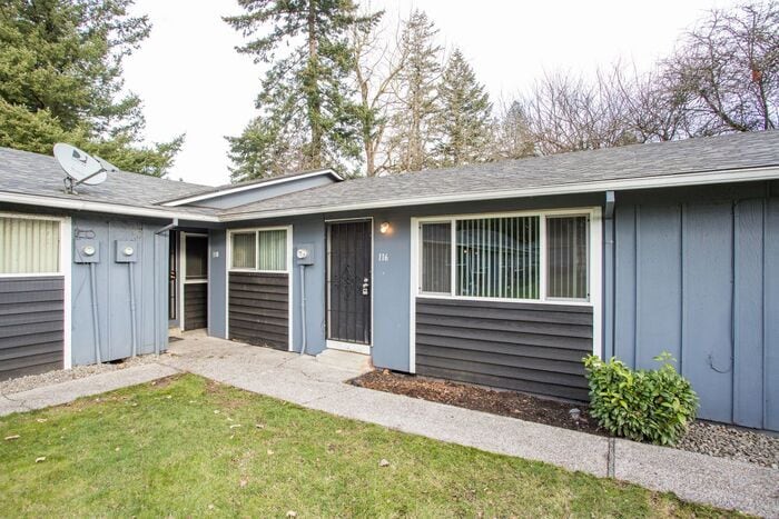 Primary Photo - Court Yard Setting - Single Level 2 bdrm/1...