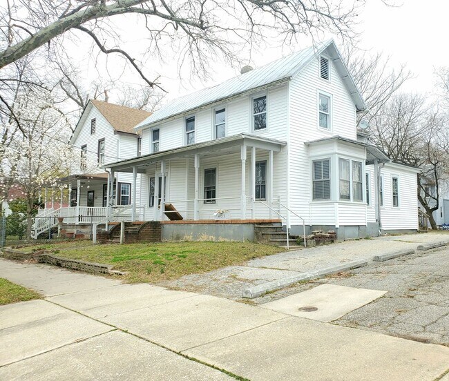 Foto del edificio - 407 S 8th St