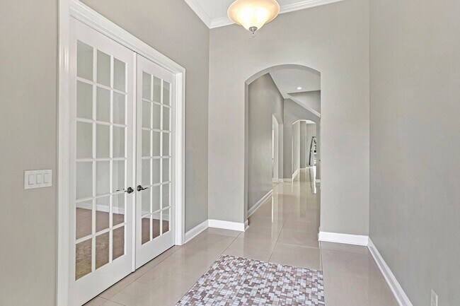 Building Photo - $4,195 Modern 4 Bedroom 3 Bath Gated House...