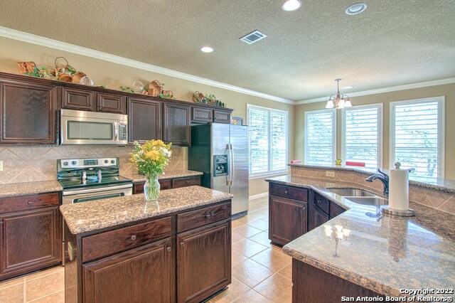 Foto del edificio - 108 Jeff Vaughn