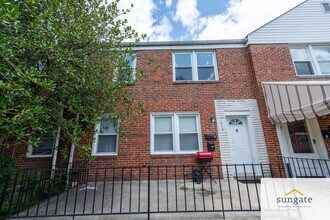 Building Photo - 1410 Dartmouth Ave