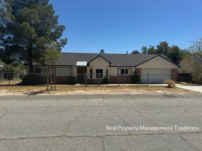 Primary Photo - Beautiful 3 bedroom 2 bathrooms
