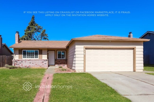 Building Photo - 518 Trumpeter Dr