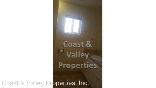 Building Photo - 3 br, 2 bath House - 14355 Russo Rd.