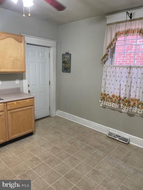 Foto principal - 722 Baker St