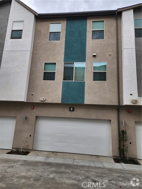 Building Photo - 107 Scratch Rd