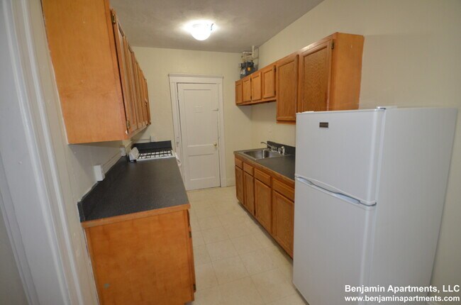 Building Photo - 1167 Boylston St