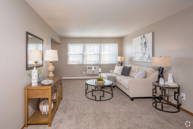 Interior Photo - Brentwood Park Townhomes