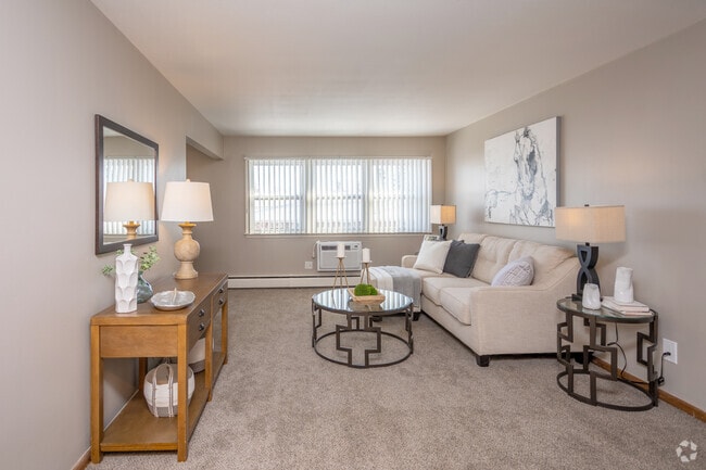 Interior Photo - Brentwood Park Townhomes