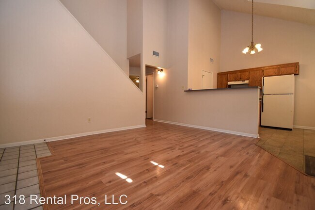 Building Photo - 3 br, 2 bath House - 835 Melissa St.