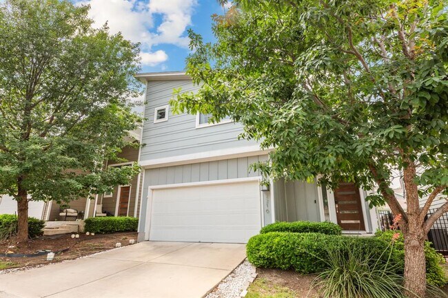 Building Photo - 2216 Capulet St