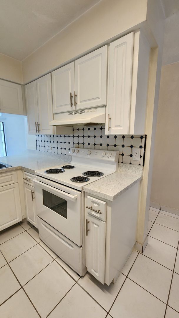 Photo - Casablanca East 1301 Apartment