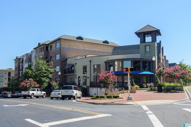 Foto del edificio - 350 19th St S