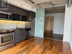 Building Photo - 32 Trolley Cres