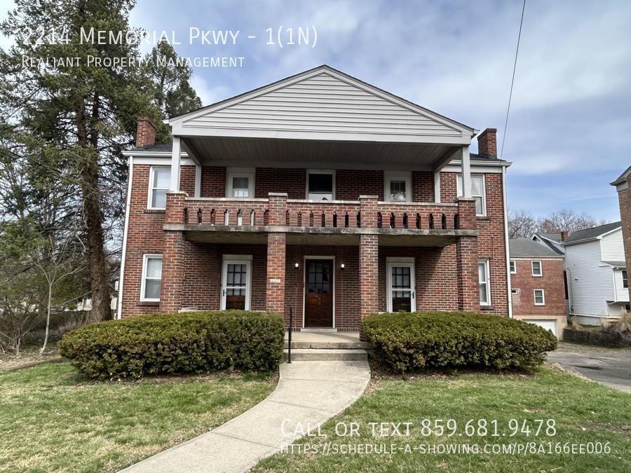Primary Photo - 2214 Memorial Pkwy