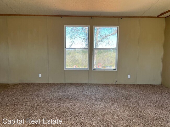 Building Photo - 3 br, 2 bath House - 1500 S. Pine St