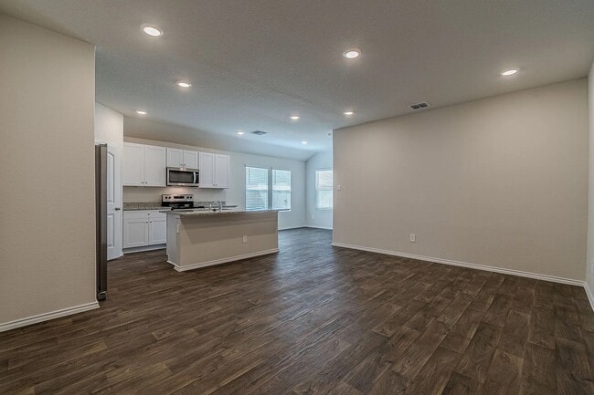 Foto del edificio - 833 Bahia Pl