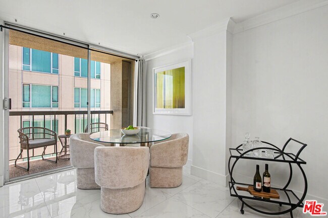 Foto del edificio - 10747 Wilshire Blvd