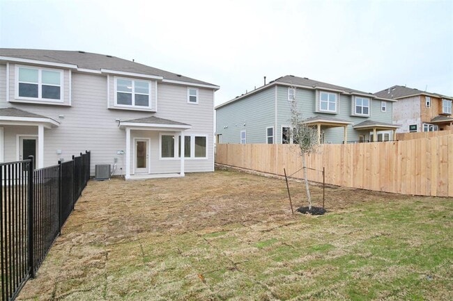 Building Photo - 15236 Sweet Mimosa Dr
