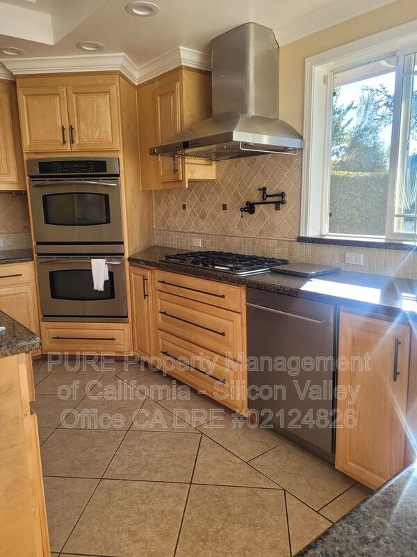 Foto del edificio - 1292 Oakglen Way