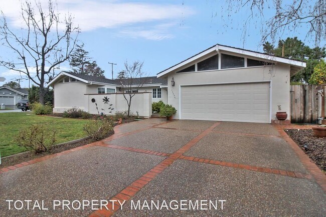 Foto del edificio - 3 br, 2 bath House - 13754 CALLE TACUBA