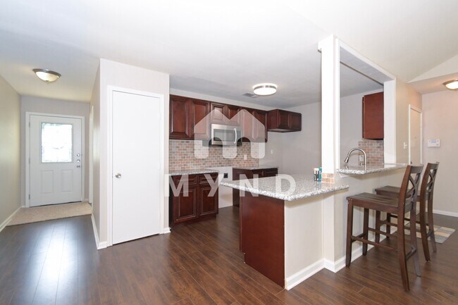 Building Photo - 10711 Kirkside Dr