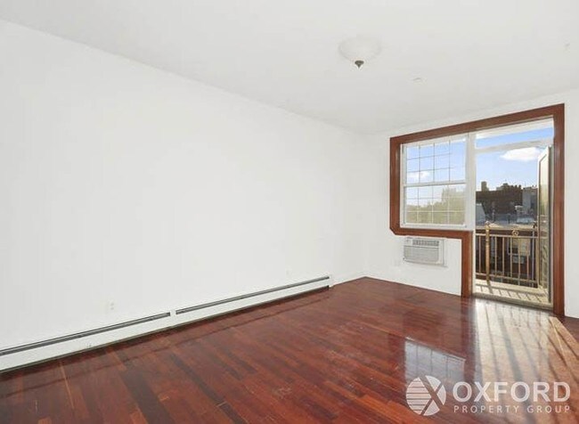 Building Photo - 25-34 36th Street