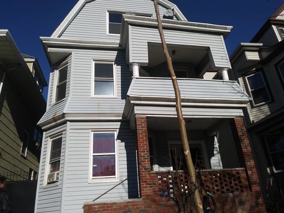 Primary Photo - 317 Park Ave
