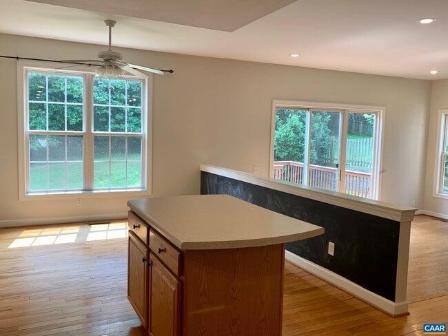 Building Photo - 1808 Clay Dr