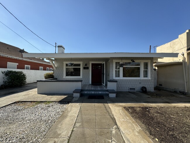 Foto del edificio - 1183 N Normandie Ave