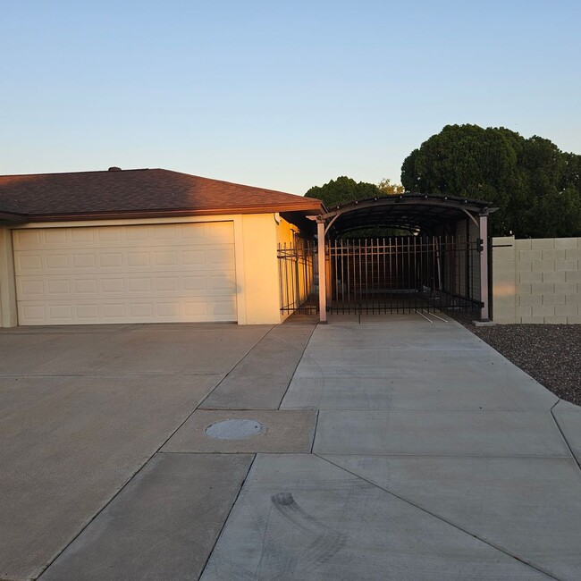 Building Photo - Cozy 2-bedroom Home in Sun City Community