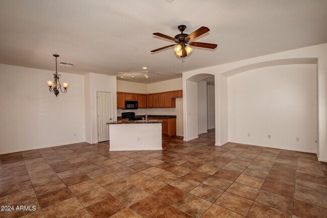 Building Photo - 7722 S 69th Dr
