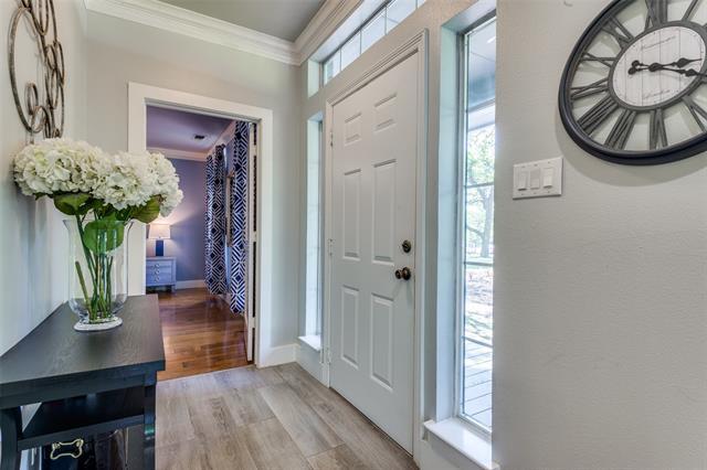 Foto del edificio - 711 Majestic Oaks Dr