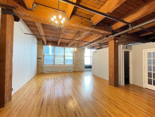 Building Photo - 540 N Lake Shore Dr