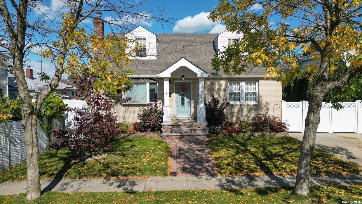 1174 Russell St, Franklin Square, NY 11010 House Rental in Franklin