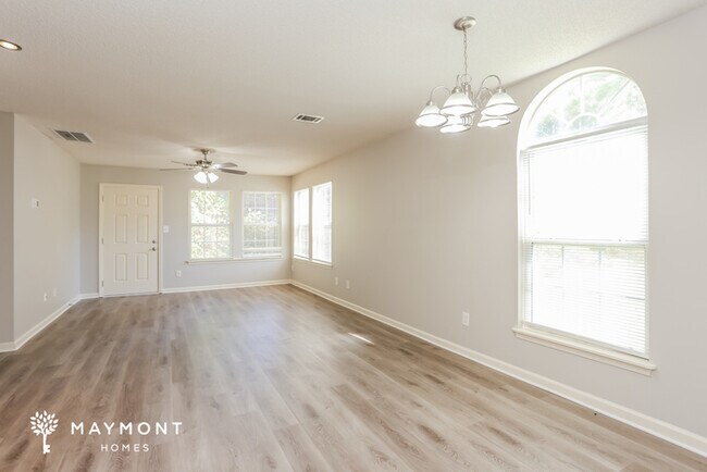 Foto del edificio - 5417 Brickleberry Way