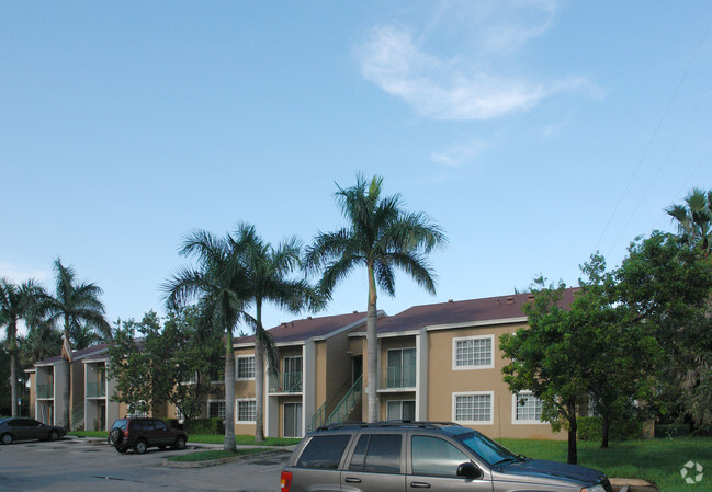 Apartments By Pembroke Gardens