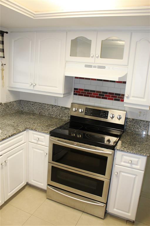 Building Photo - 5556 Pentail Cir