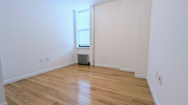 Building Photo - 31-79 35th Street, A