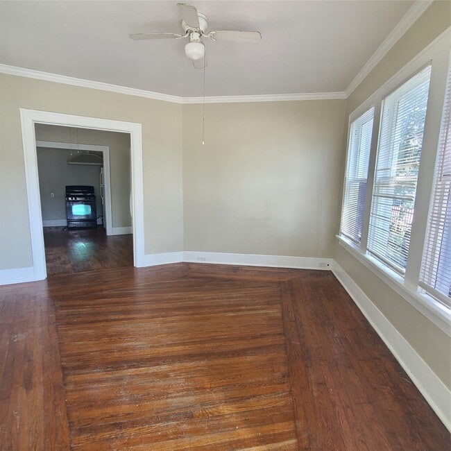 Foto del edificio - 4414 Woodside St