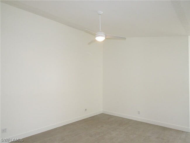 Building Photo - 3387 Cayman Ln