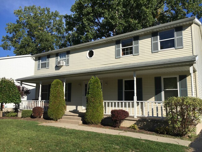 Foto del edificio - 1328 D'Angelo Drive