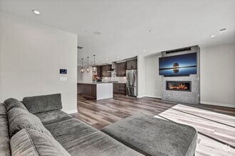 Building Photo - 7463 Backett Wood Ter