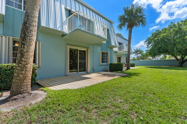 Building Photo - 950 S Kanner Hwy