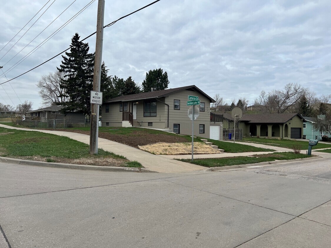 2601 Cameron Dr, Rapid City, SD 57702 House Rental in Rapid City, SD