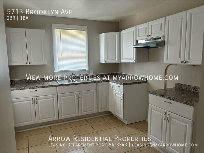 Foto del edificio - 5713 Brooklyn Ave | 2 BR 1 BA