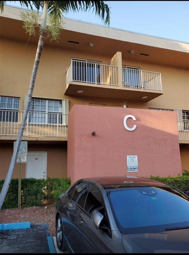Foto principal - 7510 SW 152nd Ave