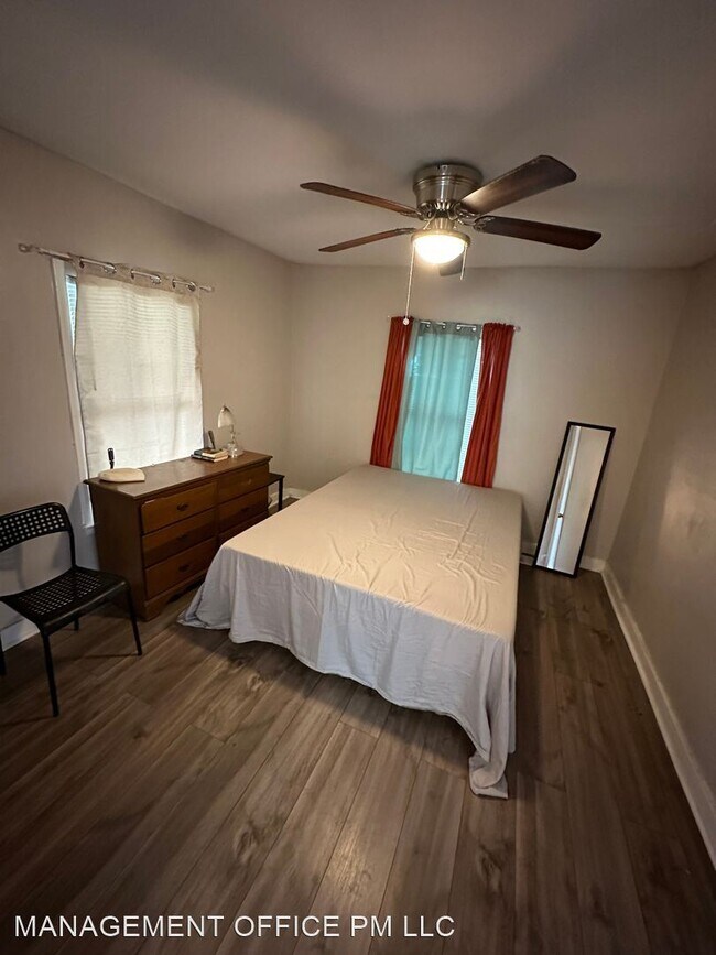 Building Photo - 2 br, 1 bath House - 619 Shady Ave